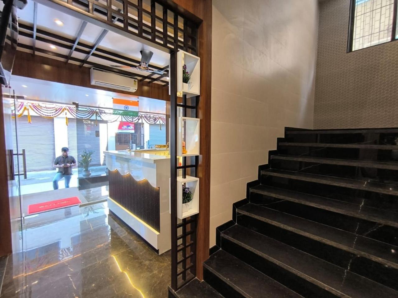 Sharan Residency 호텔 나비뭄바이 외부 사진