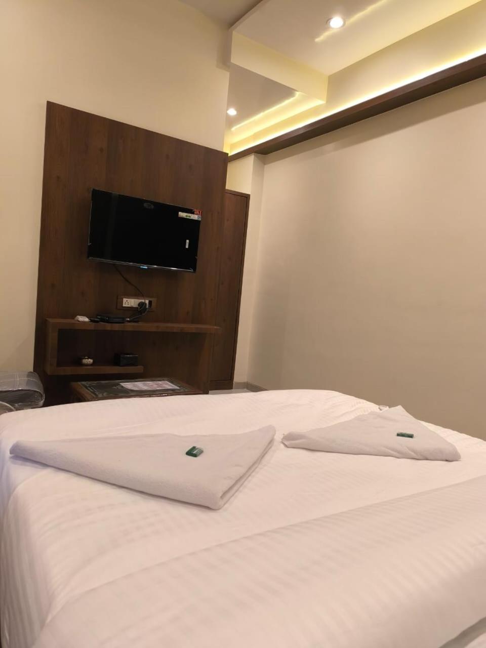 Sharan Residency 호텔 나비뭄바이 외부 사진